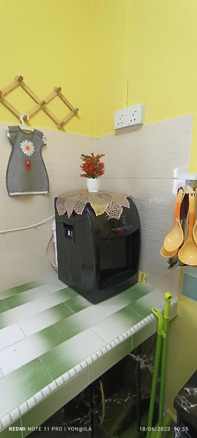 Homestay Rezeki Batu Gajah Εξωτερικό φωτογραφία