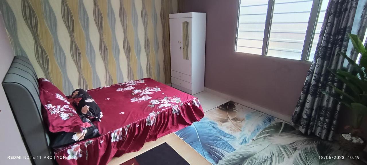 Homestay Rezeki Batu Gajah Εξωτερικό φωτογραφία