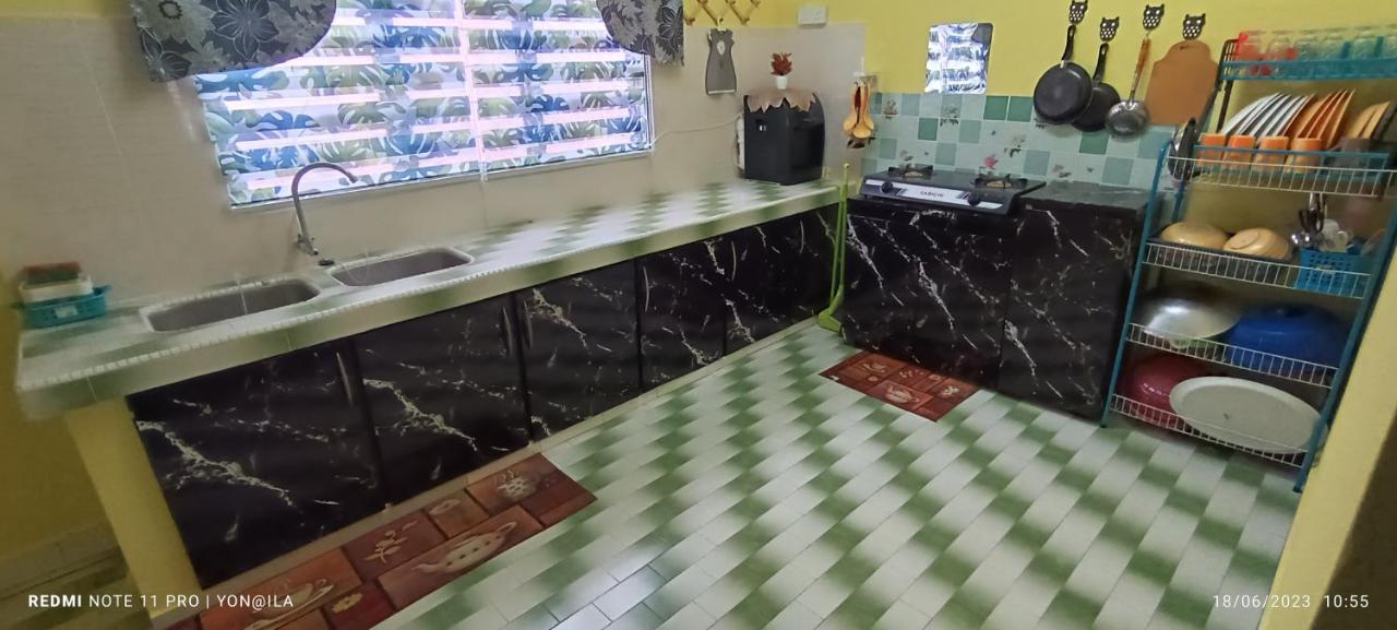Homestay Rezeki Batu Gajah Εξωτερικό φωτογραφία
