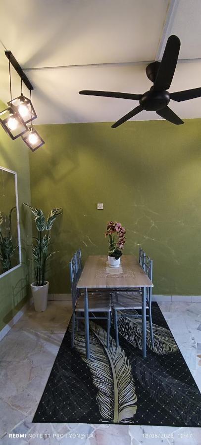 Homestay Rezeki Batu Gajah Εξωτερικό φωτογραφία